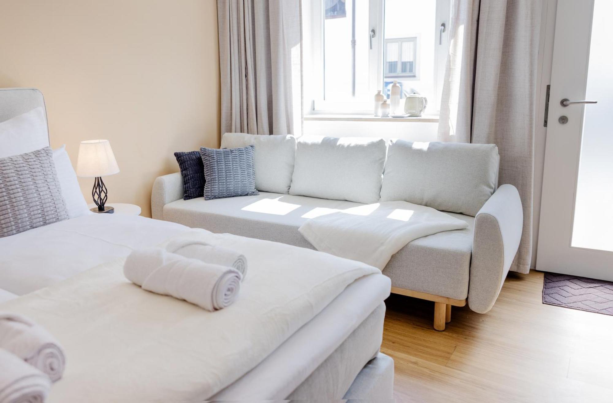 Lumen Homes - Altstadt-studio Direkt Im Zentrum, Kueche, Netflix, Oeffentlicher Parkplatz Ums Eck *